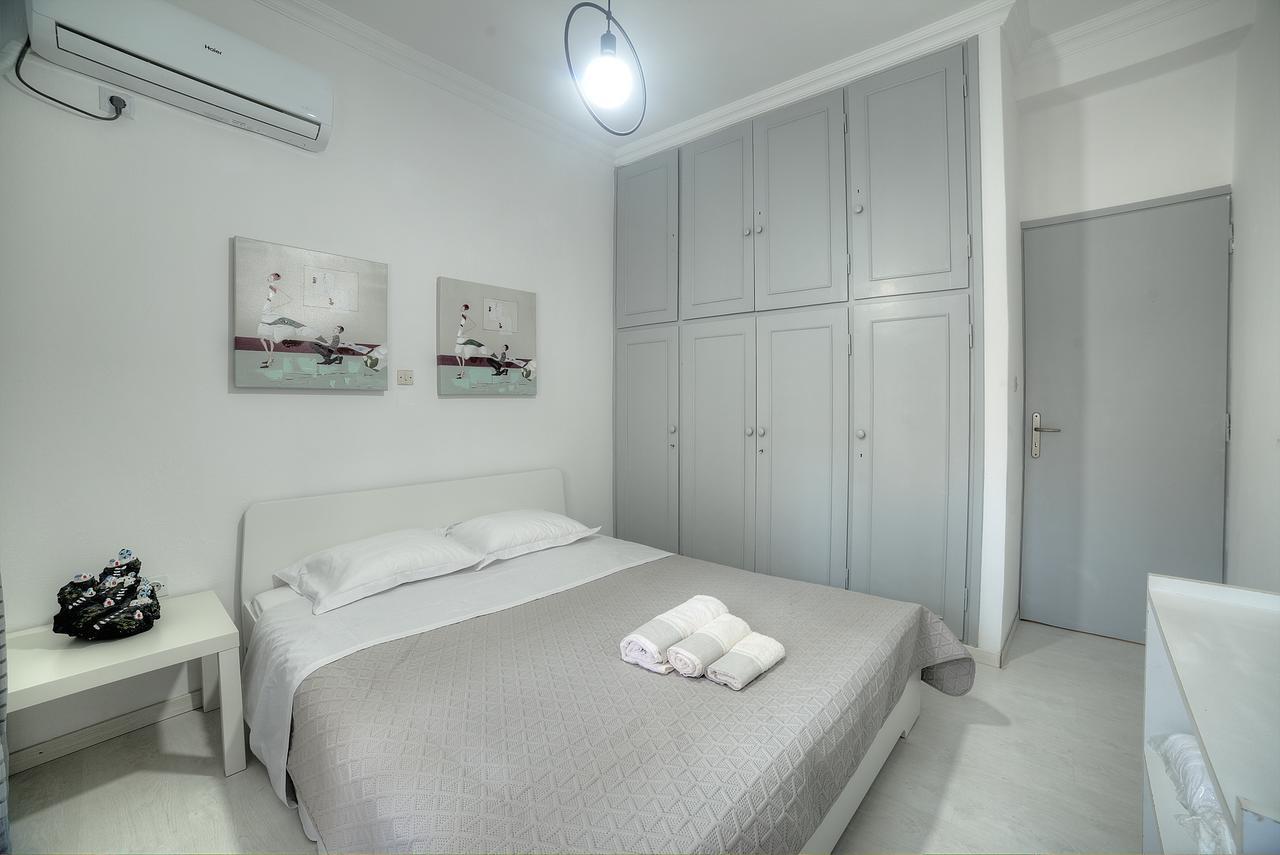 Cosy Apartment In Glyfada Center Atena Exterior foto