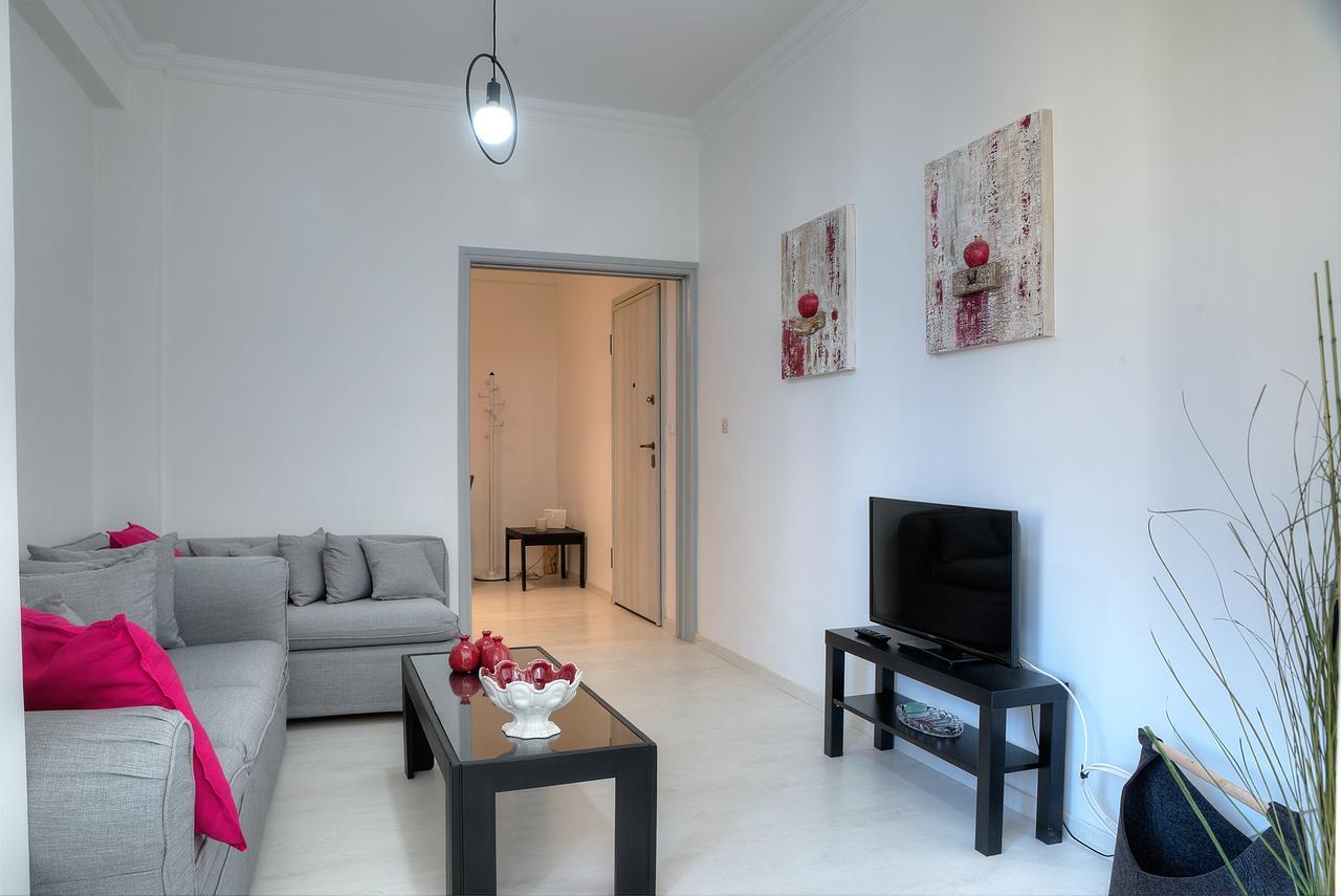 Cosy Apartment In Glyfada Center Atena Exterior foto